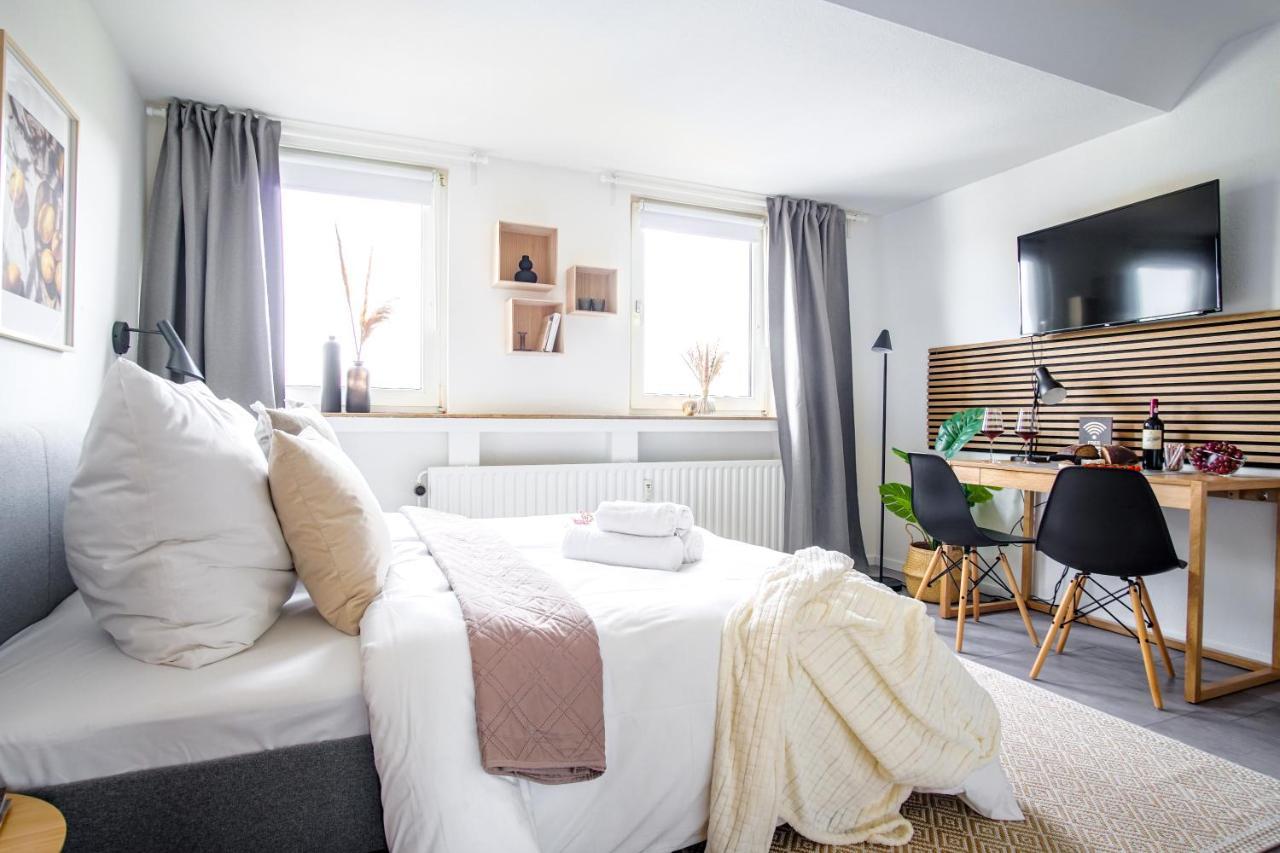 Homefy Studio Sky - Free Parking - Elevator - Desk - Netflix Essen Exterior foto